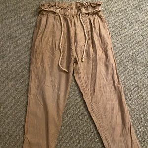 Billabong high waisted Capri pants